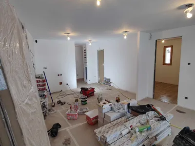 Travaux de plaquisterie